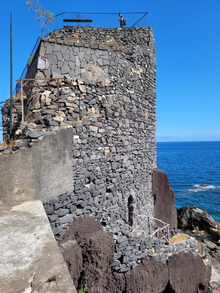 Forte São José, Principado da Pontinha
Funchal, Madeira
Portugal